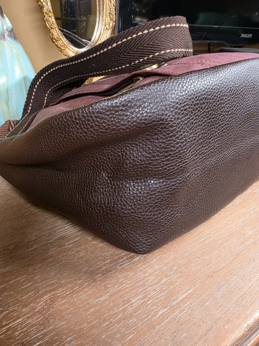 CHALA Vegan Hedgehog Bowling Zip Tote NWT!